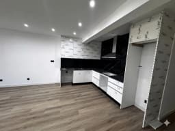 Piso a estrenar de 3 habitaciones en Avenida Camelias — foto 2