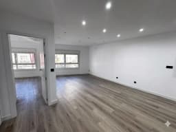 Piso a estrenar de 3 habitaciones en Avenida Camelias — foto 5