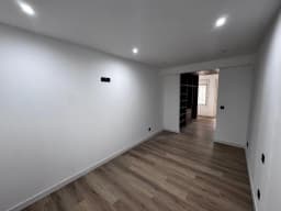 Piso a estrenar de 3 habitaciones en Avenida Camelias — foto 10