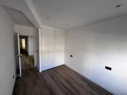 Piso a estrenar de 3 habitaciones en Avenida Camelias — foto 12