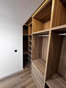 Piso a estrenar de 3 habitaciones en Avenida Camelias — foto 18