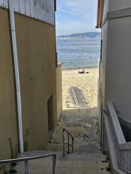 Piso en primera línea de la Playa de Loureiro con terraza y garaje — Bueu — foto 27