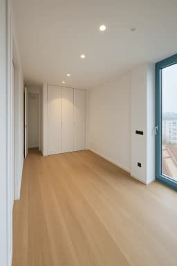 Vivienda de obra nueva en  Rúa Cobián Fiñac, 18 — foto 7