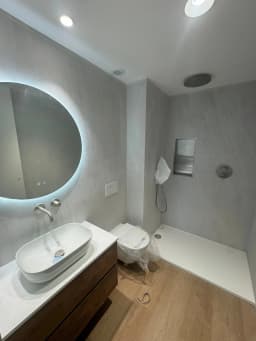 Vivienda de obra nueva en  Rúa Cobián Fiñac, 18 — foto 10