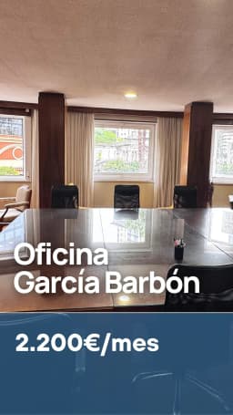 Oficina exclusiva en alquiler en Rúa García Barbón — foto 1