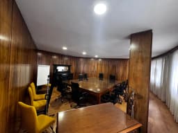 Oficina exclusiva en alquiler en Rúa García Barbón — foto 2