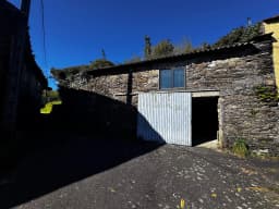 Casa a rehabilitar en Cerdedo con parcela y casa anexa. — foto 1