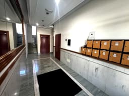 Piso de 2 dormitorios con terraza, 2 garajes y trastero en el centro de Cambados — foto 11