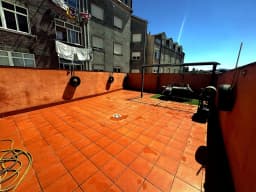 Piso de 2 dormitorios con terraza, 2 garajes y trastero en el centro de Cambados — foto 15