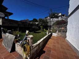 Dos viviendas independientes con licencia turística a pocos metros del mar en Moaña — foto 10