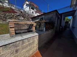 Dos viviendas independientes con licencia turística a pocos metros del mar en Moaña — foto 17