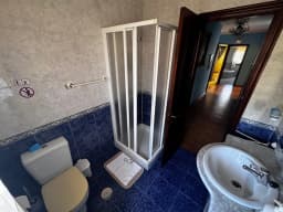 Dos viviendas independientes con licencia turística a pocos metros del mar en Moaña — foto 32