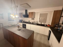 Piso reformado con garaje y vivienda turística en el centro de Vigo — foto 2