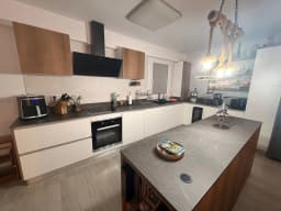Piso reformado con garaje y vivienda turística en el centro de Vigo — foto 3