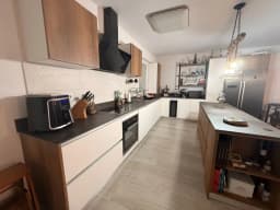 Piso reformado con garaje y vivienda turística en el centro de Vigo — foto 4