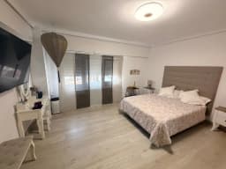 Piso reformado con garaje y vivienda turística en el centro de Vigo — foto 27