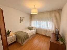 Piso de 4 habitaciones, garaje y trastero en Torrecedeira, Vigo — foto 8