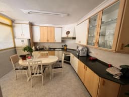Piso de 4 habitaciones, garaje y trastero en Torrecedeira, Vigo — foto 12