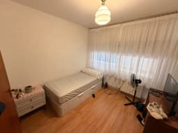 Piso de 4 habitaciones, garaje y trastero en Torrecedeira, Vigo — foto 17