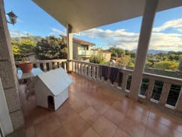 Casa de piedra con piscina y jardín en Camos, Nigrán — foto 12