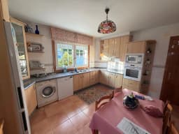 Casa de piedra con piscina y jardín en Camos, Nigrán — foto 19